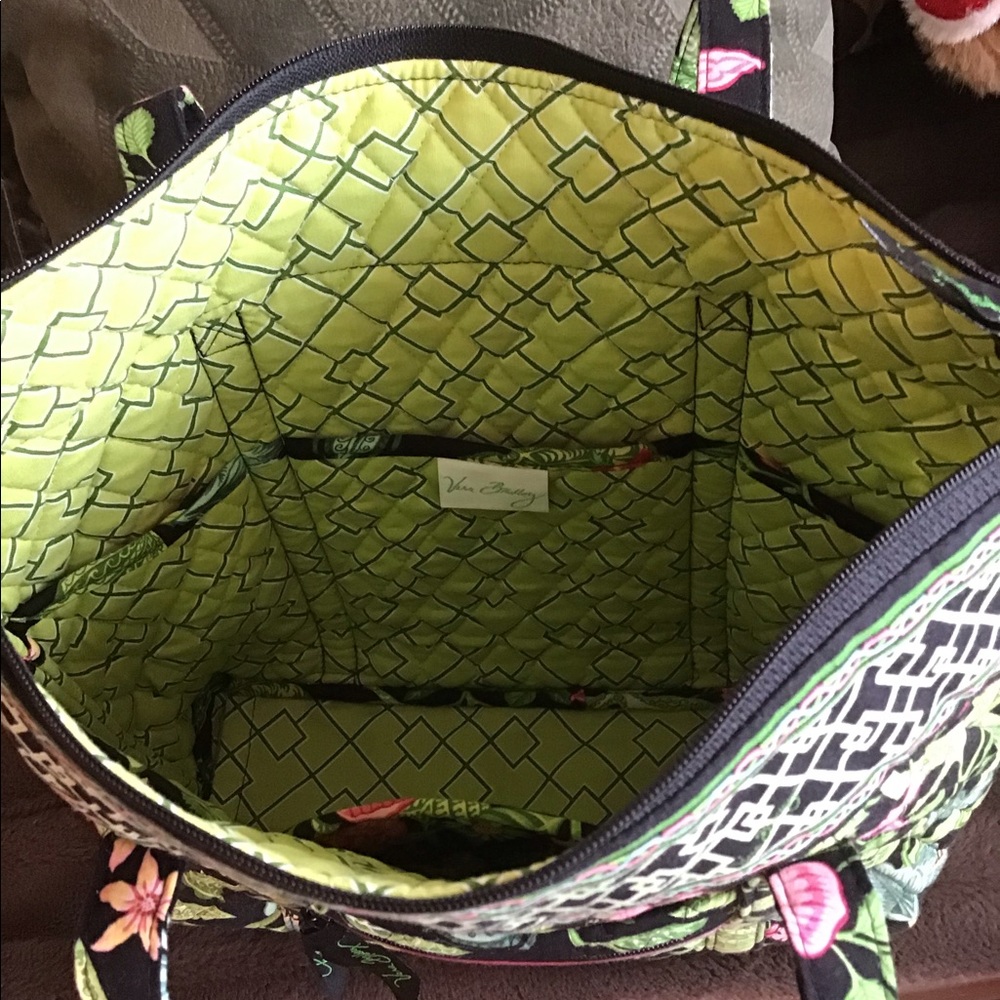 purses - Picture 7 of 7